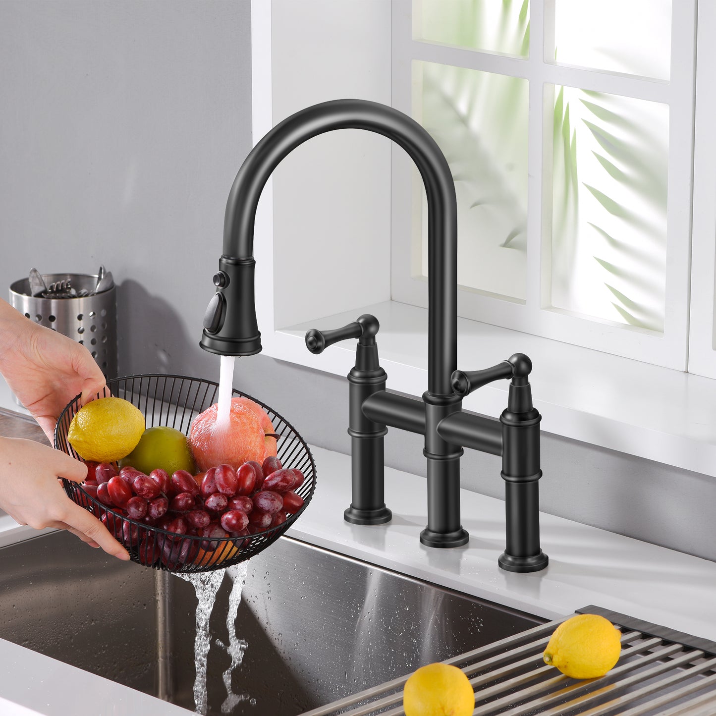 CF-15082 Black Pull Down Kitchen Faucet