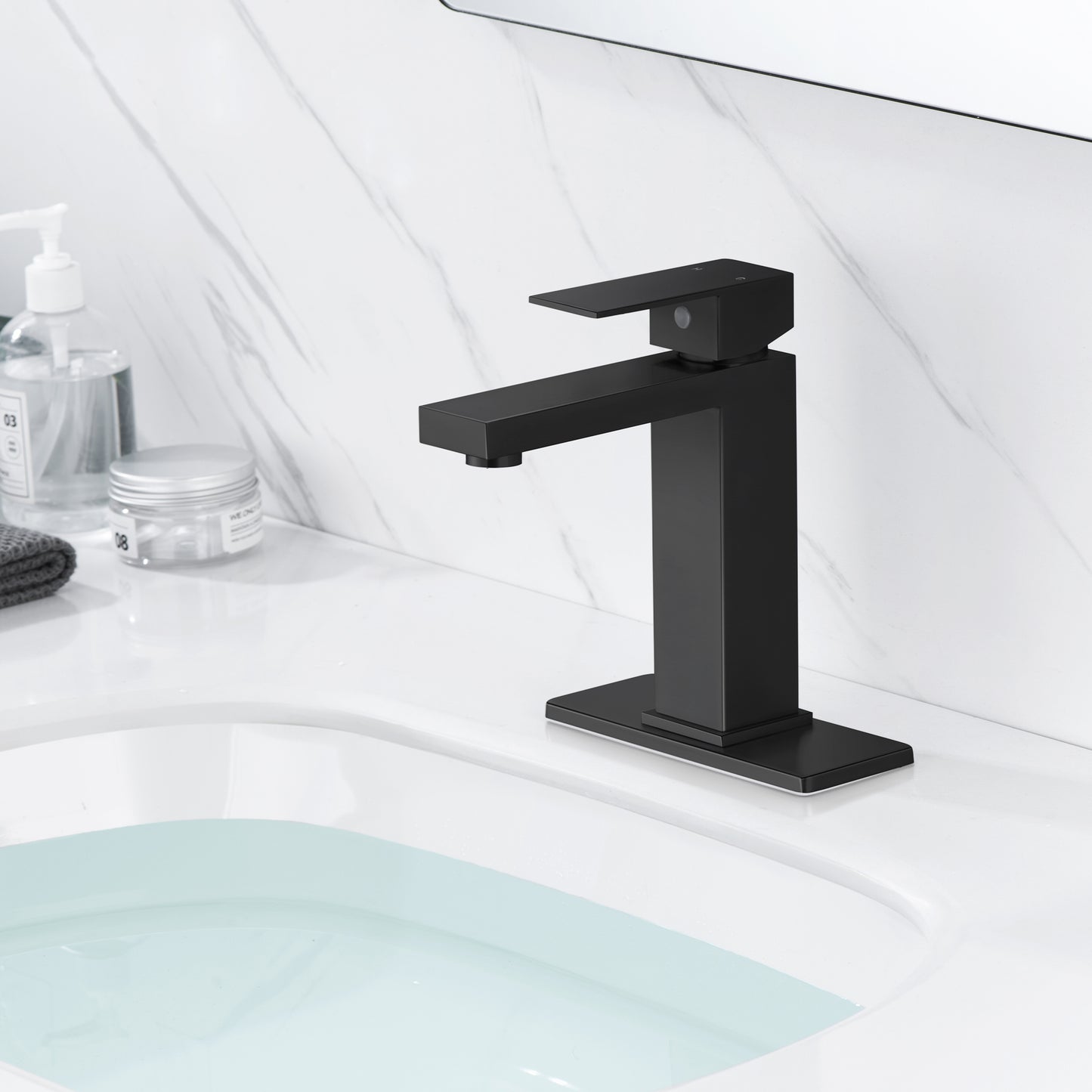 MP-11059 Grifo para lavabo frío y caliente de montaje en cubierta negro